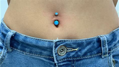 piercing en el ombligo lindos|Los mejores tipos de piercing para lucir en el ombligo。